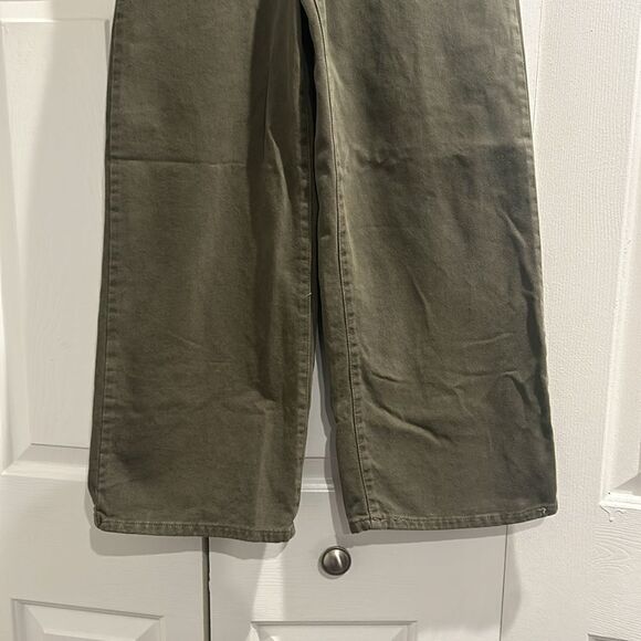 NWT Zara Wide Leg Cropped Army Green Jeans, Size 0 - Picture 3 of 12